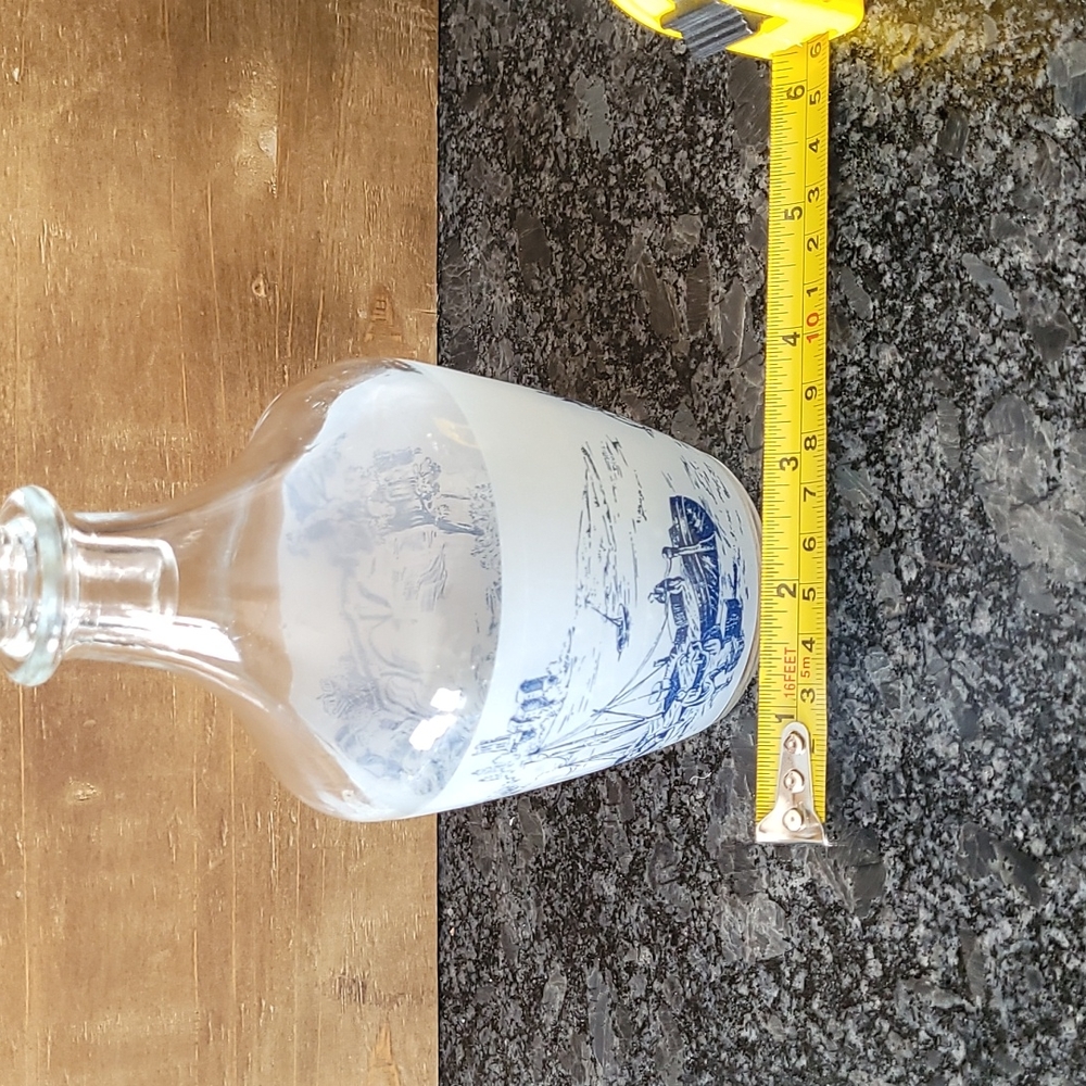 Vintage French Decanter Bottle with Stopper - Picture 10 of 14